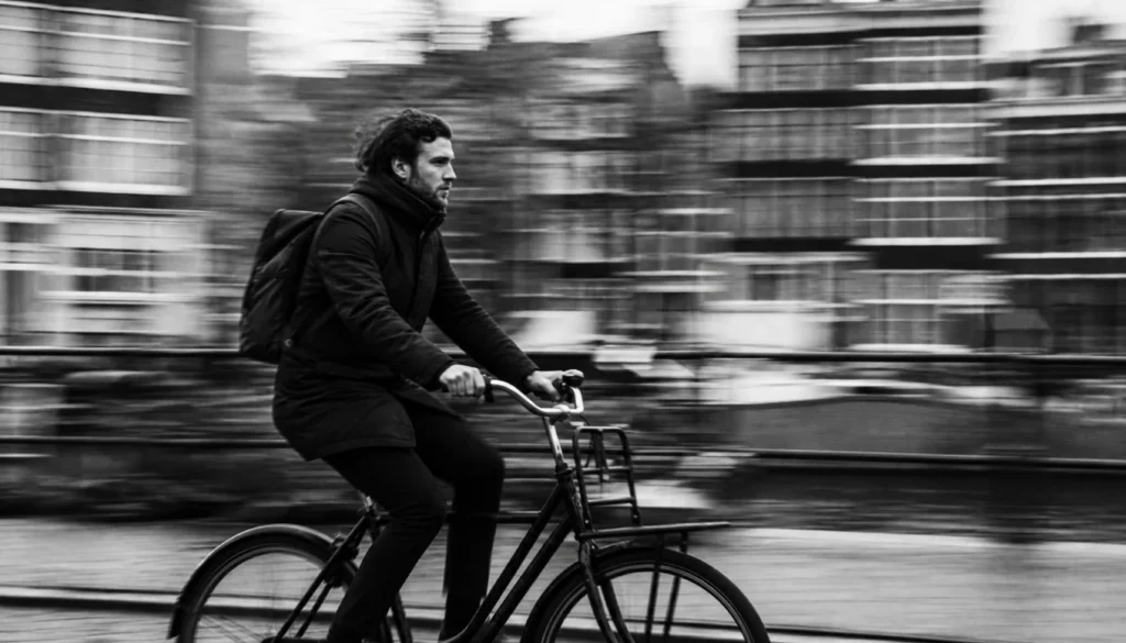 Fujifilm X100VI panning street photo f/16 1/15s Acros+R